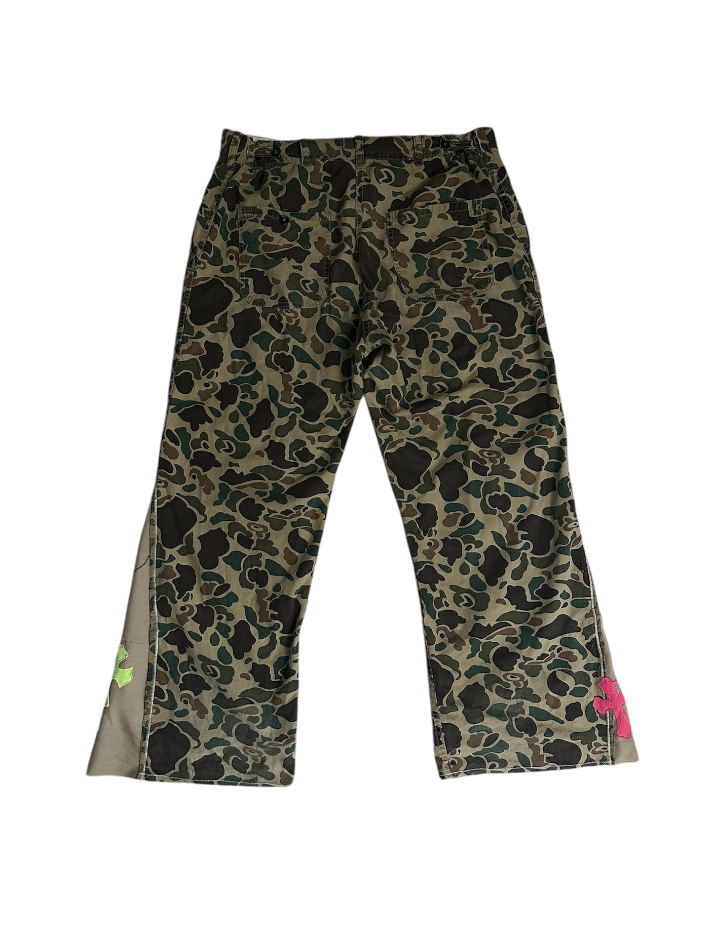 Chrome Carhartt Camo Pants